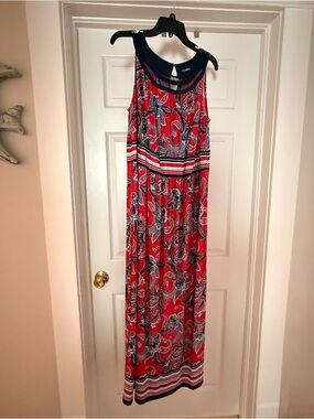 Roz & Ali Red Paisley Maxi with Navy Accents